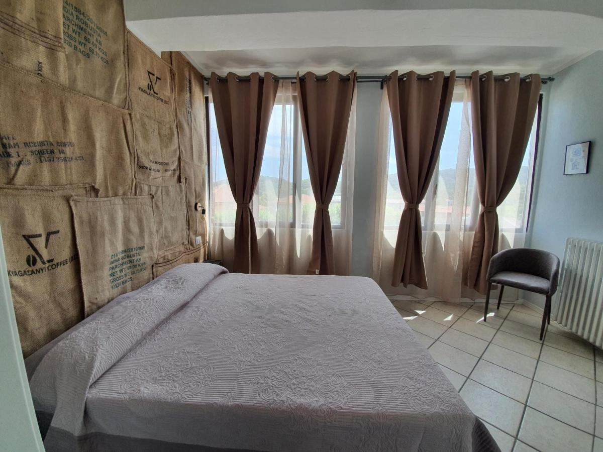 1928 Guest House Pogno 外观 照片
